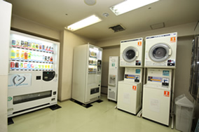 自動販売機室